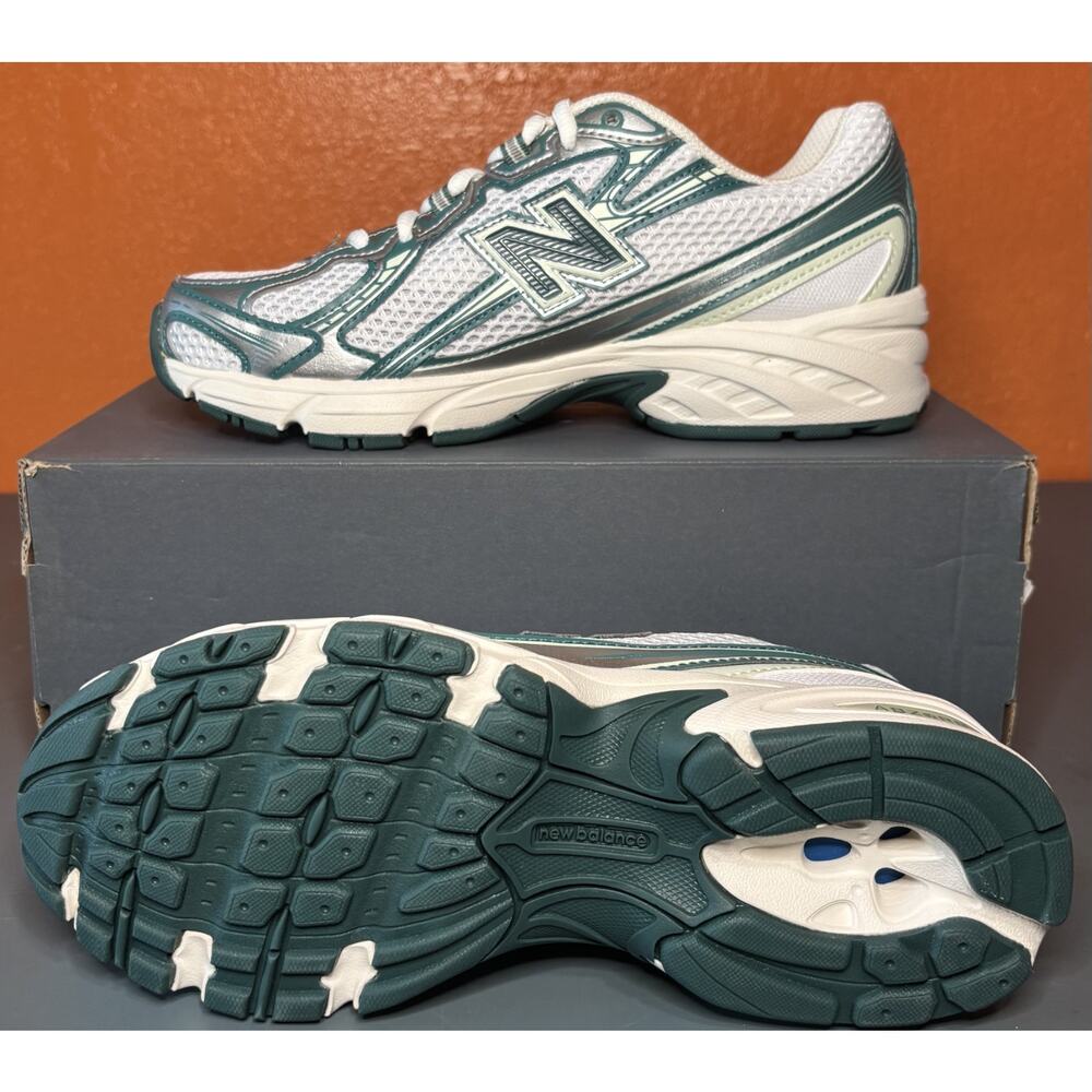 New Balance 740 Sea Salt‎ Marsh Green Size 5